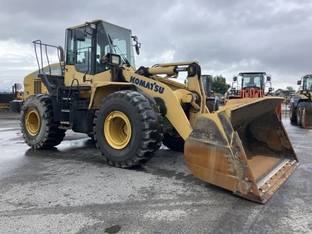WHEEL LOADER — Auction (lot 8460-213)