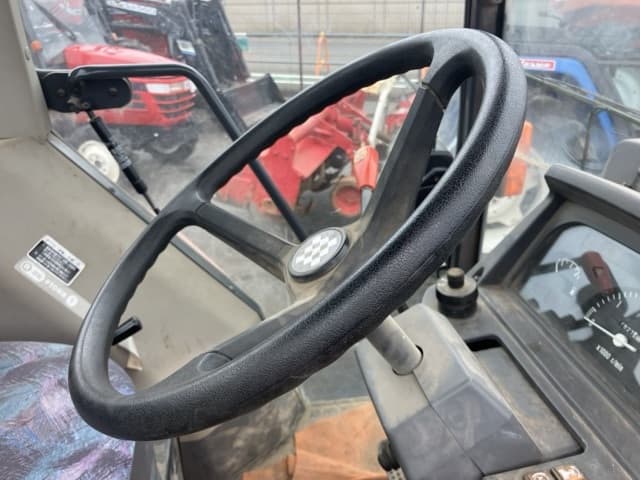 Tractor — Auction (lot 8460-2135)