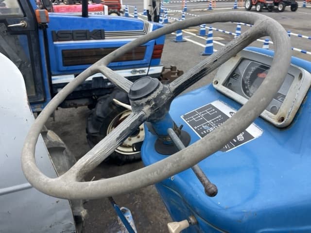 Tractor — Auction (lot 8460-2144)
