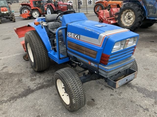 Tractor — Auction (lot 8460-2148)