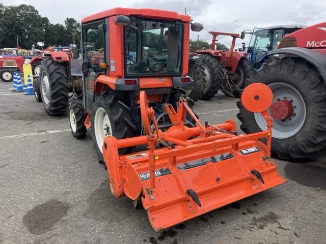Tractor — Auction (lot 8460-2149)