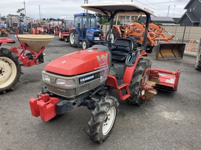 Tractor — Auction (lot 8460-2153)