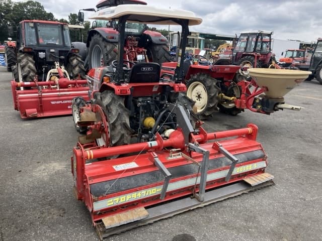 Tractor — Auction (lot 8460-2153)