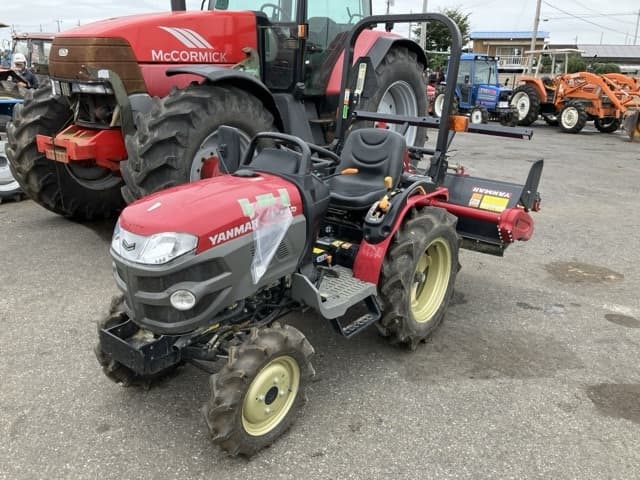 Tractor — Auction (lot 8460-2154)