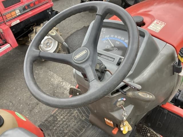 Tractor — Auction (lot 8460-2155)