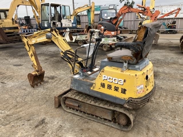 MINI EXCAVATOR — Auction (lot 8460-216)