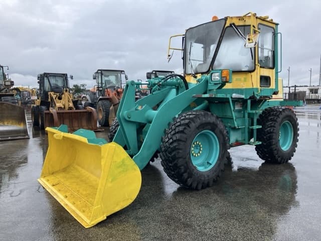 WHEEL LOADER — Auction (lot 8460-217)