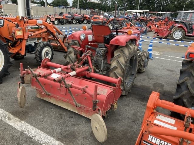 Tractor — Auction (lot 8460-2171)