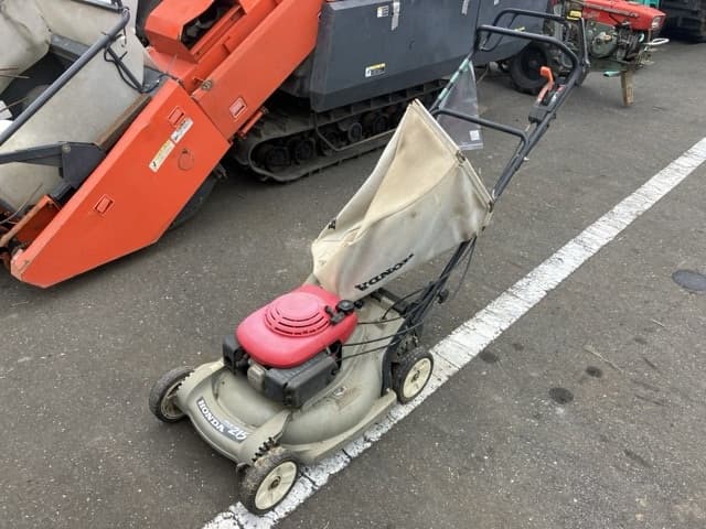 MOWING MACHINE — Auction (lot 8460-2172)
