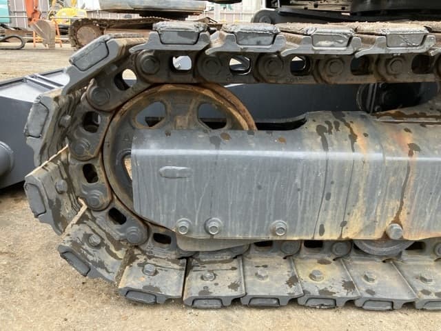 MINI EXCAVATOR — Auction (lot 8460-218)