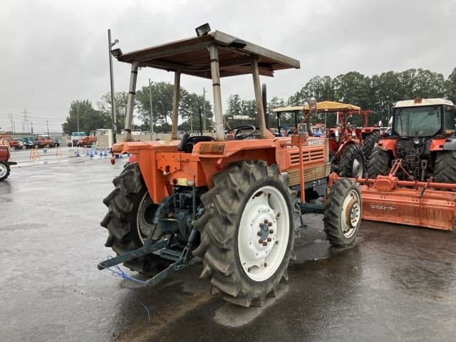 Tractor — Auction (lot 8460-2182)