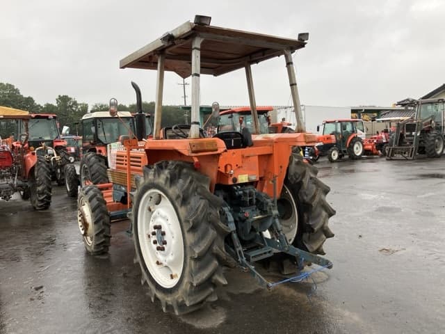 Tractor — Auction (lot 8460-2182)