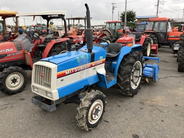 Tractor — Auction (lot 8460-2189)