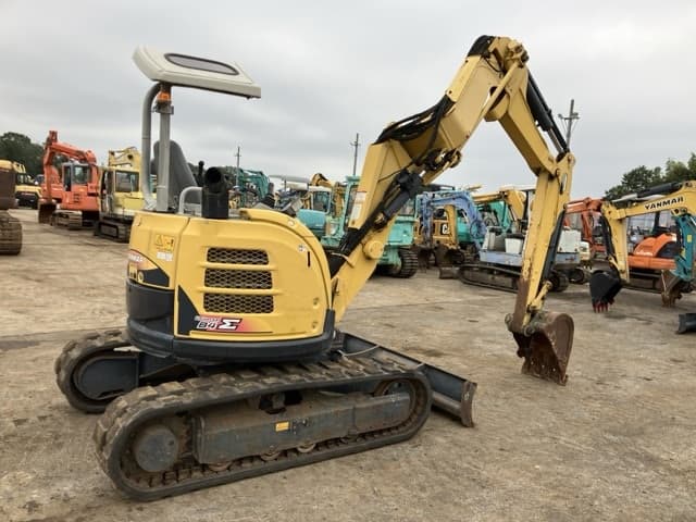 MINI EXCAVATOR — Auction (lot 8460-219)