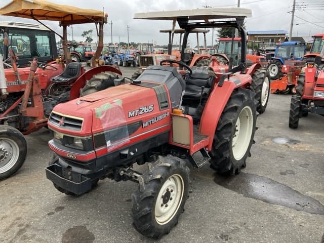 Tractor — Auction (lot 8460-2192)