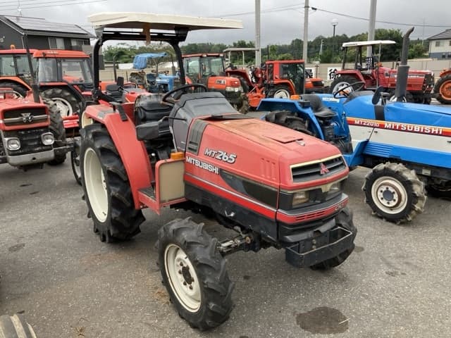 Tractor — Auction (lot 8460-2192)