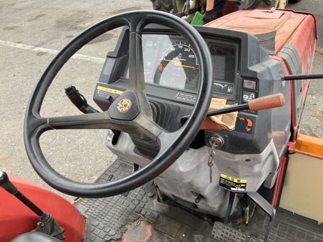 Tractor — Auction (lot 8460-2192)