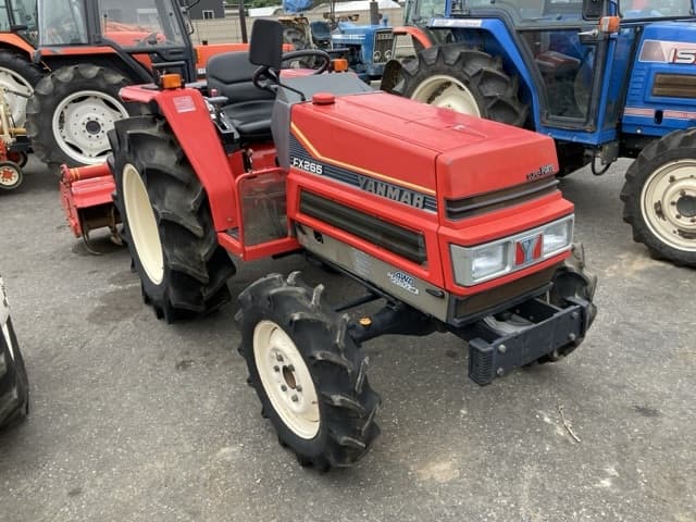 Tractor — Auction (lot 8460-2197)