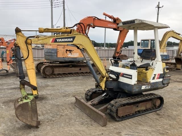 MINI EXCAVATOR — Auction (lot 8460-221)