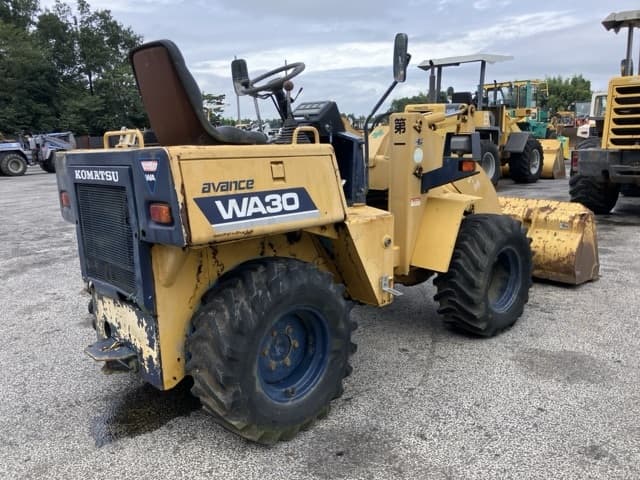MINI WHEEL LOADER — Auction (lot 8460-225)