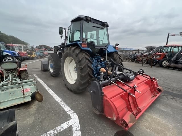 Tractor — Auction (lot 8460-2281)