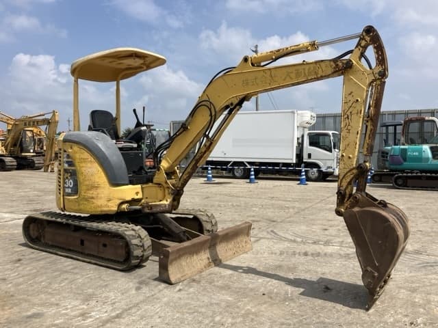 MINI EXCAVATOR — Auction (lot 8460-230)