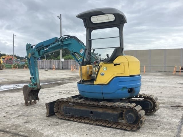 MINI EXCAVATOR — Auction (lot 8460-238)