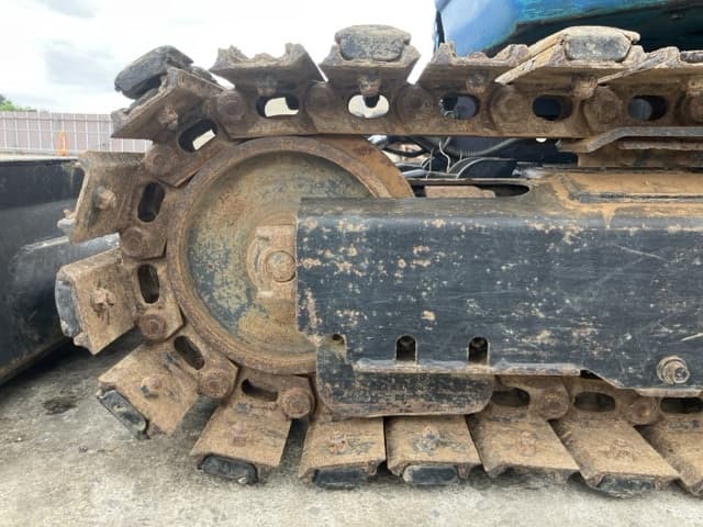 MINI EXCAVATOR — Auction (lot 8460-238)