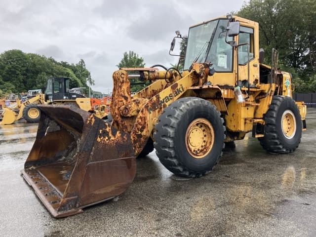 WHEEL LOADER — Auction (lot 8460-240)