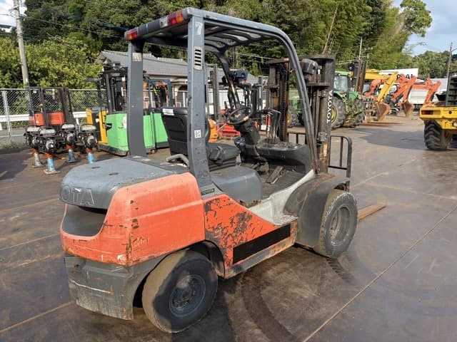 Forklift — Auction (lot 8460-24002)