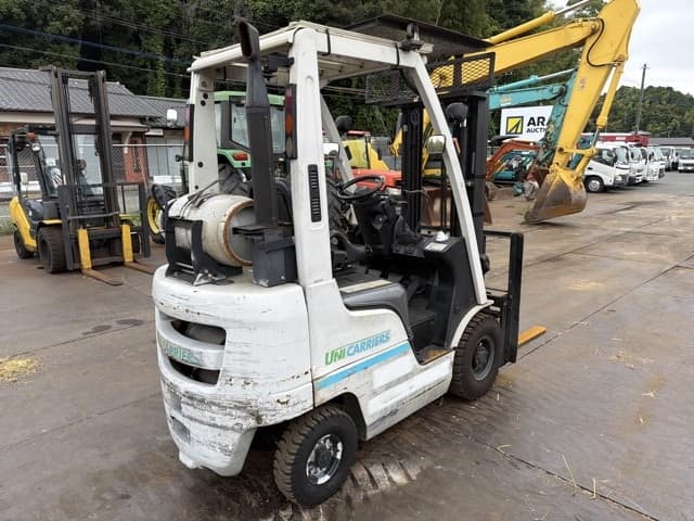 Forklift — Auction (lot 8460-24004)