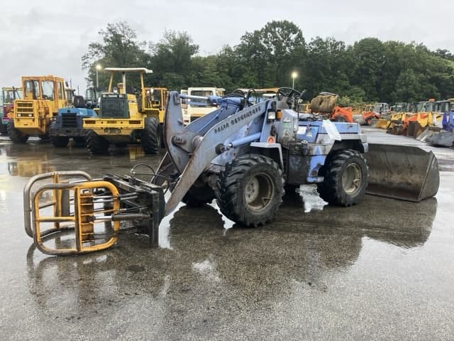 MINI WHEEL LOADER — Auction (lot 8460-241)