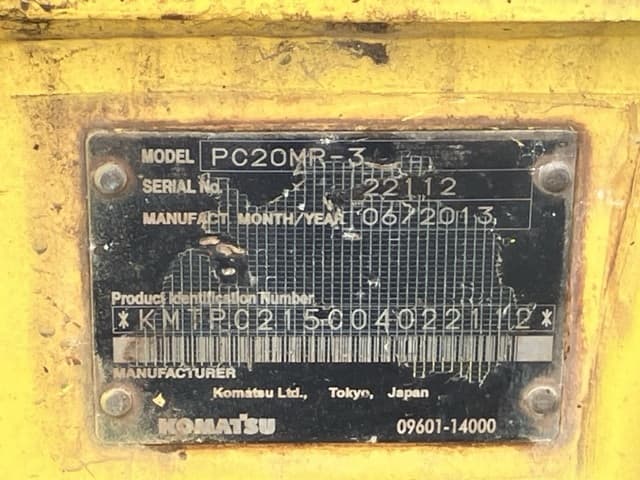 MINI EXCAVATOR — Auction (lot 8460-247)