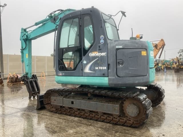 EXCAVATOR — Auction (lot 8460-252)