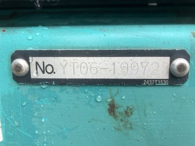 EXCAVATOR — Auction (lot 8460-252)