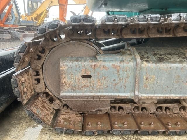 EXCAVATOR — Auction (lot 8460-252)