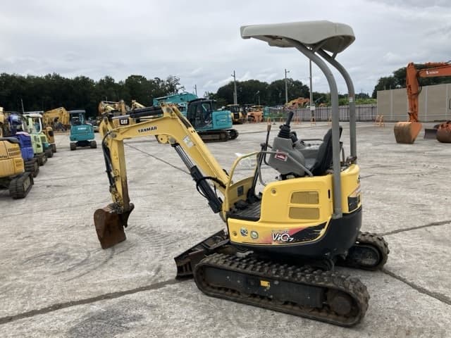 MINI EXCAVATOR — Auction (lot 8460-259)