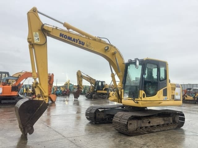 EXCAVATOR — Auction (lot 8460-262)