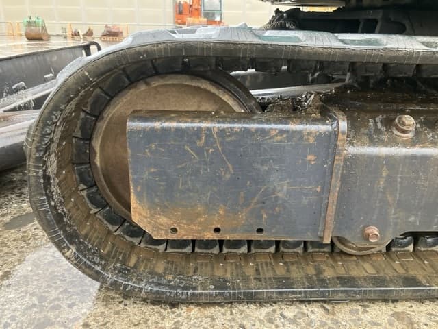 MINI EXCAVATOR — Auction (lot 8460-270)