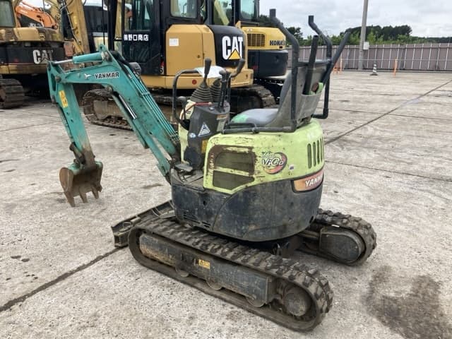 MINI EXCAVATOR — Auction (lot 8460-271)
