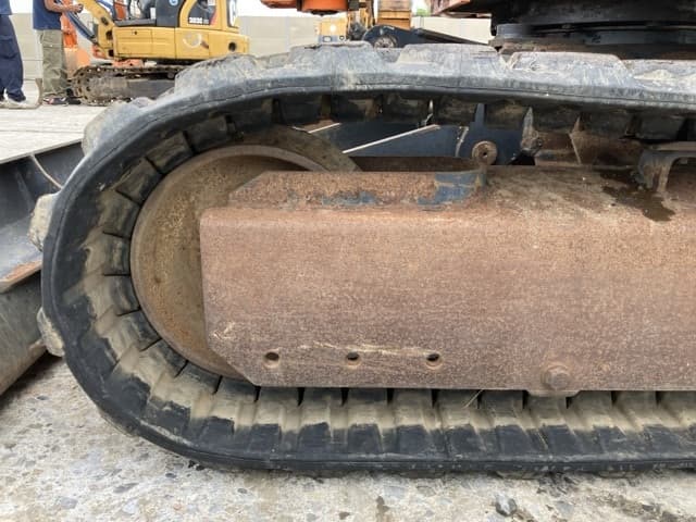 MINI EXCAVATOR — Auction (lot 8460-273)