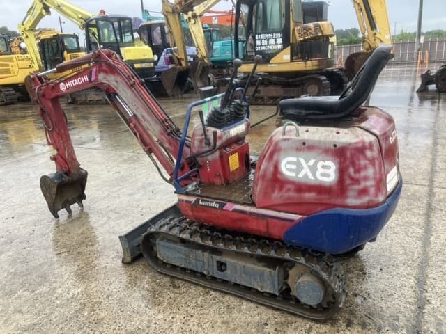 MINI EXCAVATOR — Auction (lot 8460-277)