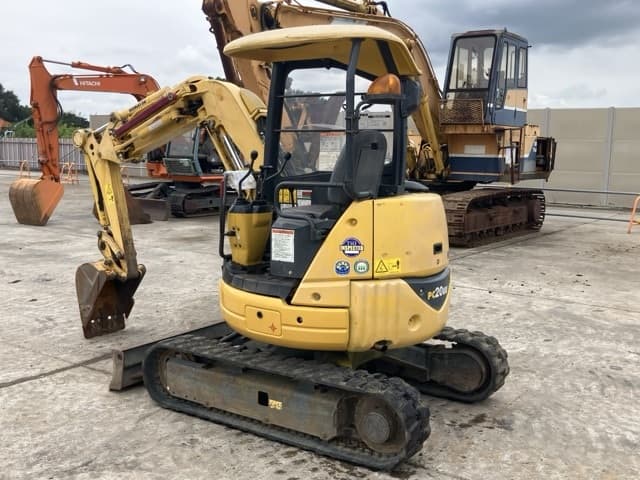MINI EXCAVATOR — Auction (lot 8460-280)