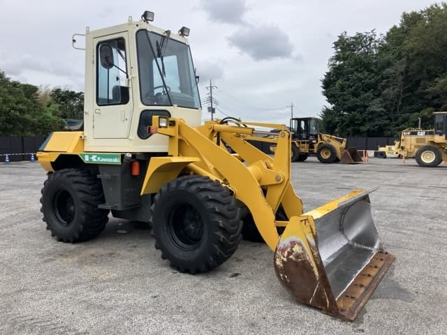 WHEEL LOADER — Auction (lot 8460-282)