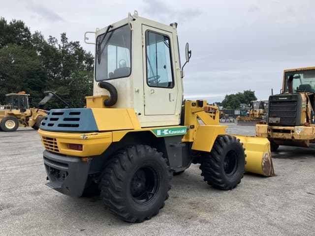 WHEEL LOADER — Auction (lot 8460-282)