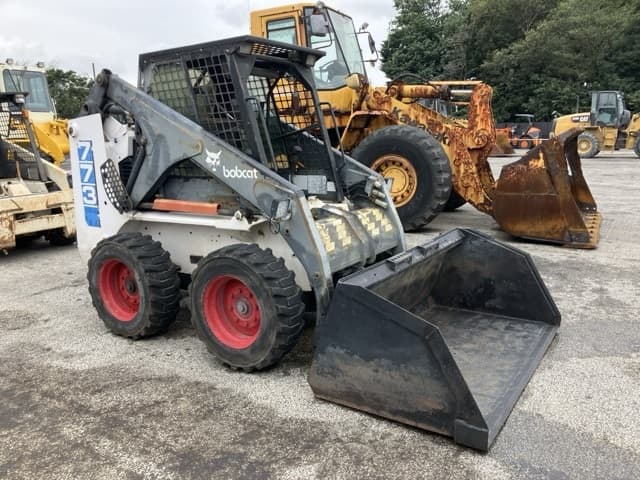 SKID STEER LOADER — Auction (lot 8460-288)
