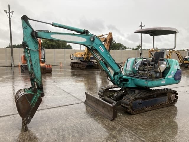 MINI EXCAVATOR — Auction (lot 8460-293)