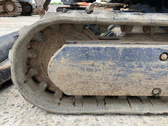 MINI EXCAVATOR — Auction (lot 8460-296)