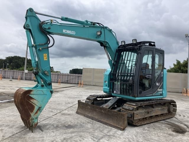 EXCAVATOR — Auction (lot 8460-299)