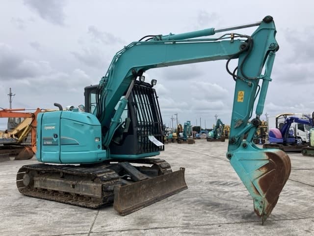EXCAVATOR — Auction (lot 8460-299)